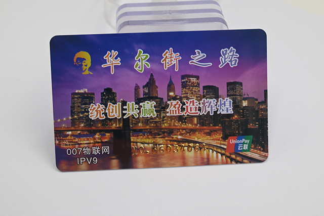 水晶滴膠卡的技術優勢和它的基本參數 水晶滴膠卡的技術優勢和它的基本參數