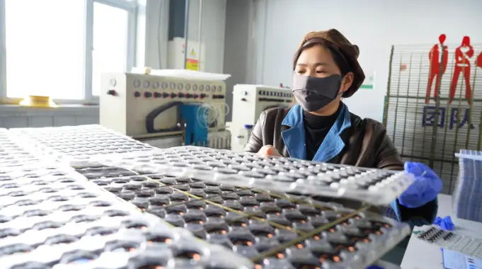 文明中衛：閩寧情更長 山海共潮生 | 閩企向西入“?！眮?