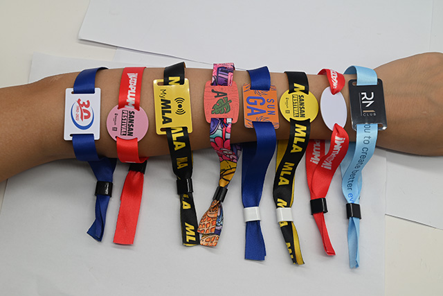 上海家得利超市校園卡準備啟動標記著家得利超市實現了新的跨越 上海家得利超市校園卡準備啟動標記著家得利超市實現了新的跨越